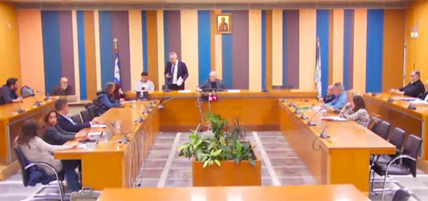 Ο Δήμαρχος απέφυγε να λογοδοτήσει για 4 θέματα «φωτιά»!