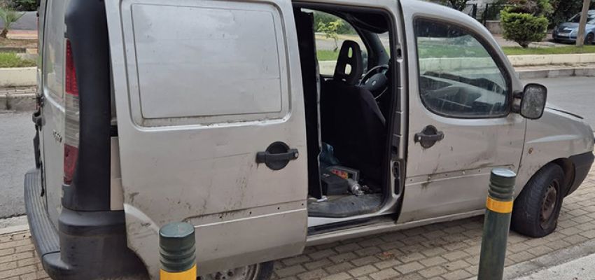 Πέντε Δημοτικοί Σύμβουλοι καλούν την Δημοτική Αρχή να λογοδοτήσει