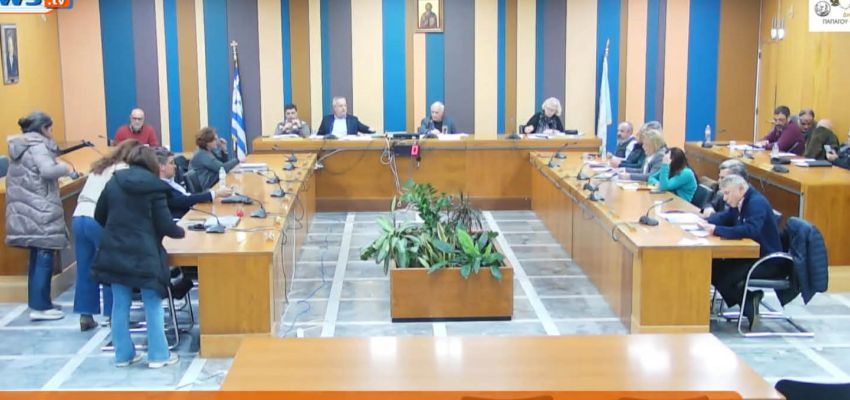 Σιώτου, Χαμηλοθώρη, Γλύτση αποχώρησαν από το... καφενείο - Δημοτικό Συμβούλιο