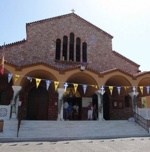 Αύγουστος ο μήνας της Παναγίας και του εορτασμού του Ιερού Ναού Φανερωμένης Χολαργού